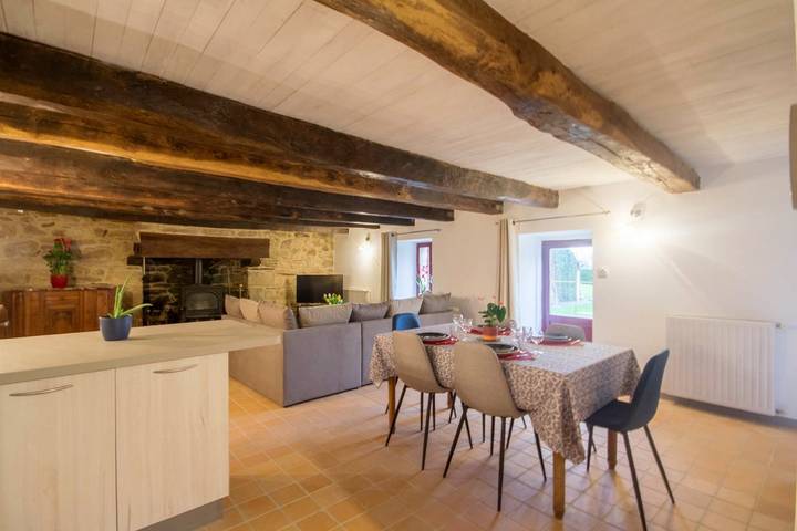 Gîte pour 4 personnes, avec jardin et terrasse dans Pluméliau-Bieuzy - 4