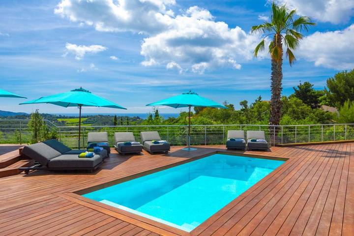 Chambre d’hôte pour 2 personnes, avec piscine et jardin ainsi que terrasse et vue à La Croix-Valmer - 4