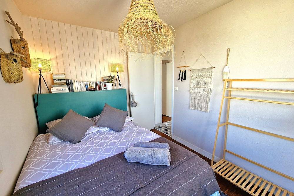 Villa Ti Ann 4 persons, sea view. stand 50 meters in Kerfissien, Cléder