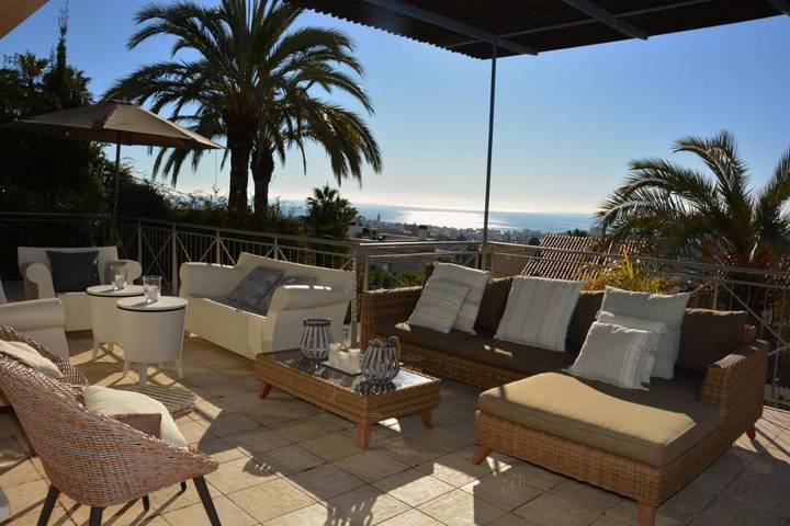 Chalet para 10 personas, con Balcón y Jacuzzi además de Terraza y Jardín en Provincia de Barcelona - 3