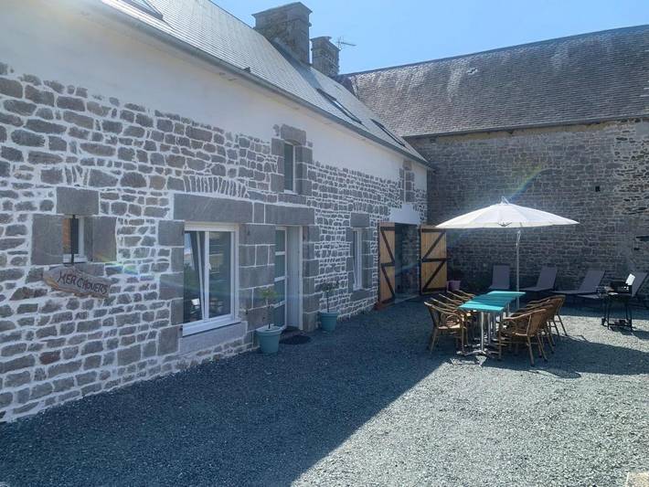 Location de vacances pour 10 personnes, avec jardin et jacuzzi à Lingreville - 2