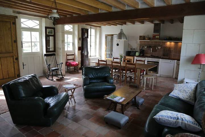 Gîte pour 15 personnes, avec terrasse et jardin à Villentrois - 2