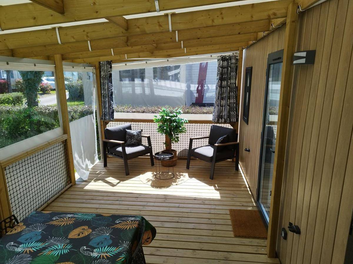 Mobil home neuf dans camping 4* avec piscine in La Plaine-sur-Mer, Côte de Jade