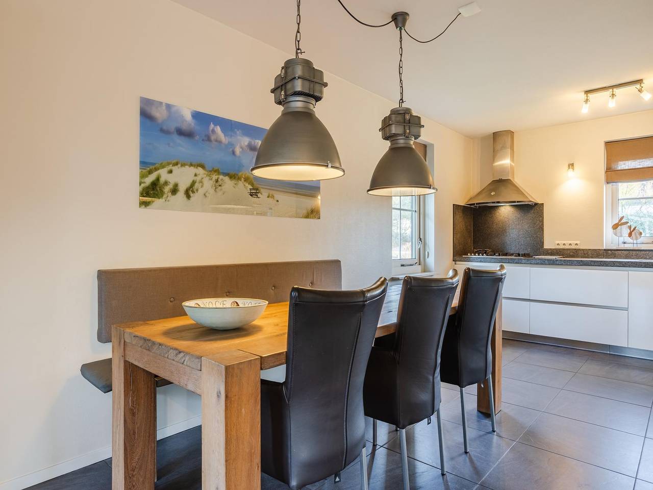 Reetgedeckte Villa in Strandnähe in Hollum, Westfriesische Inseln