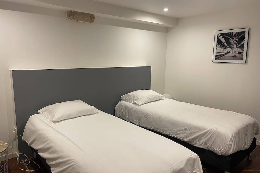 Ganze Wohnung, L'Atelier-Apartment-Superior-Ensuite mit Dusche-Stadtblick in Auxerre, Auxerre und Umgebung
