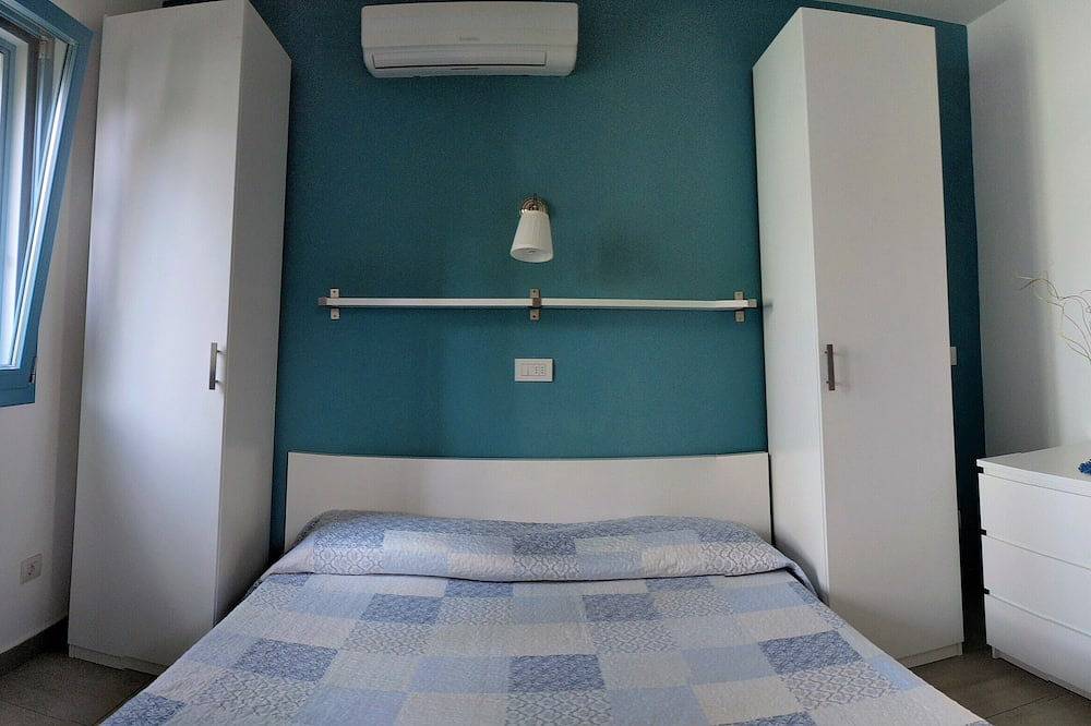 Two-Room Apartment by the very nice seaside in Mattinata, Gargano in Mattinata, Gargano