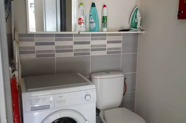 Gites in new residence downtown paimpol 2 persons 5mn walk from the port in Paimpol, Côte de Goëlo