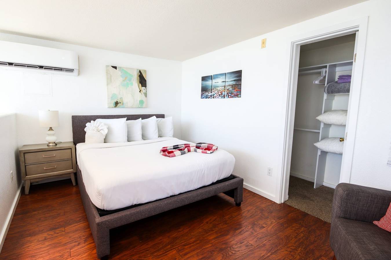 Hel leilighet, 302 C Panoramic View Loft parking incl in San Diego, San Diego County