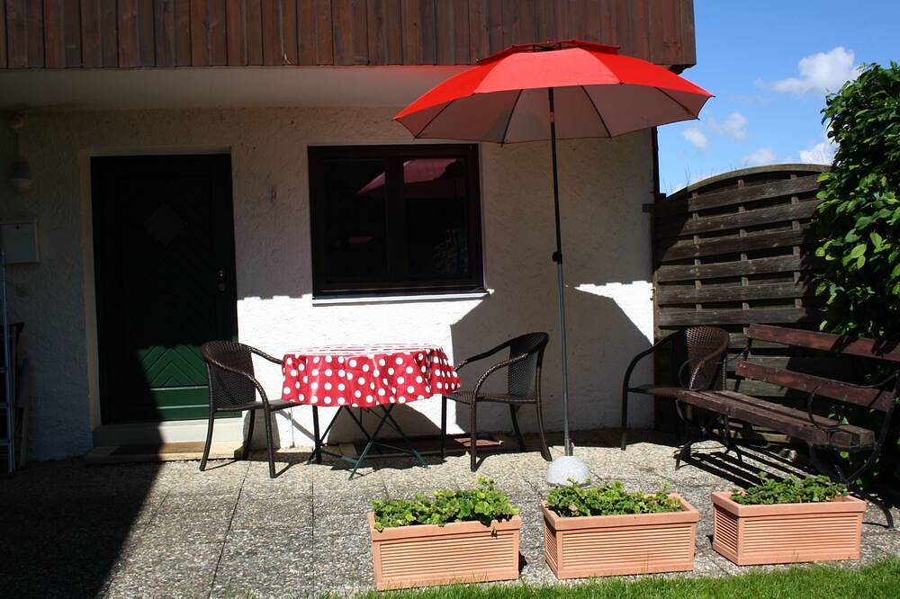 Ganze Wohnung, Appartement mit 30 qm, Nr. 3 in Gstadt am Chiemsee, Chiemsee