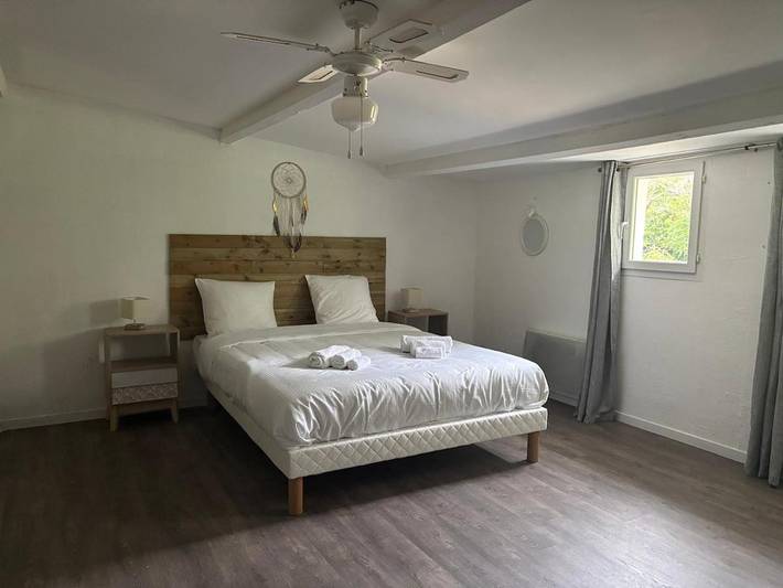 Appartement de vacances pour 2 personnes, avec jardin ainsi que piscine et vue en Corse