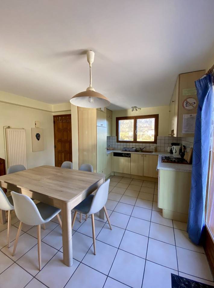 Gîte pour 6 personnes, avec terrasse à Alex (Annecy) - 2
