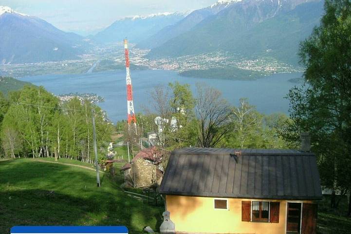 Chalet für 8 Personen, mit Garten und Balkon sowie Whirlpool am Comer See
