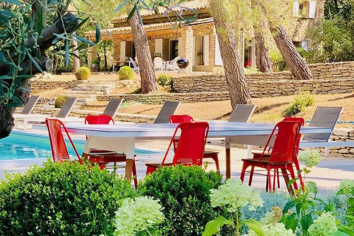 Villa pour 8 personnes, avec terrasse et jardin - 1