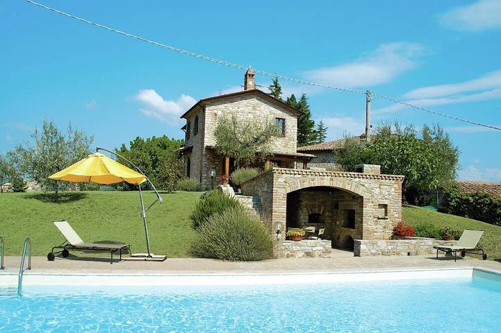 Villa for 7 people, with garden - 1