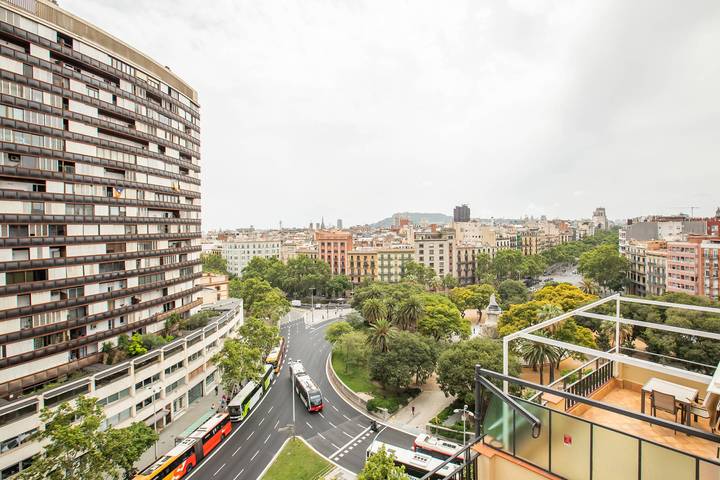 Entire apartment, Sa2Pct1050 - Fantastic 2Br next to Arc de Triomf in Barcelona Centre, Barcelona