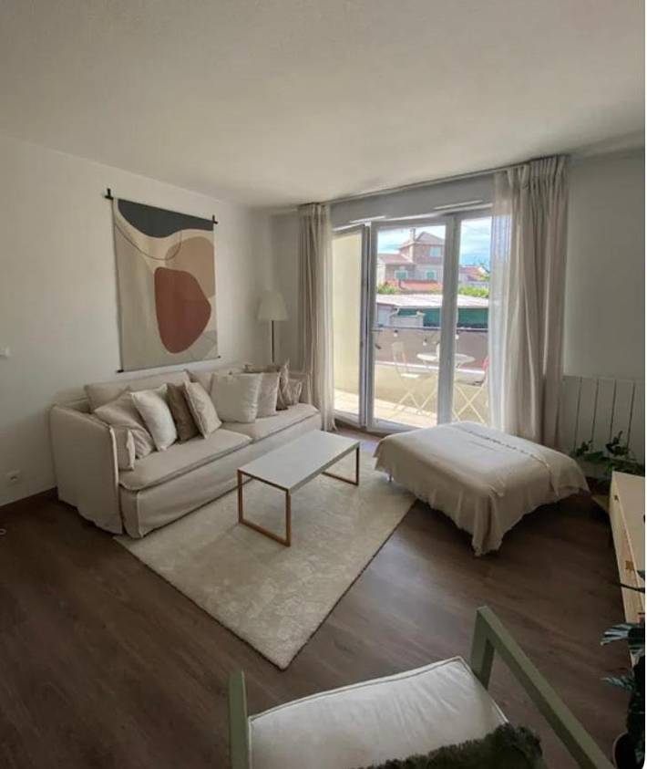 Gîte pour 2 personnes, avec terrasse à Viry-Châtillon - 2