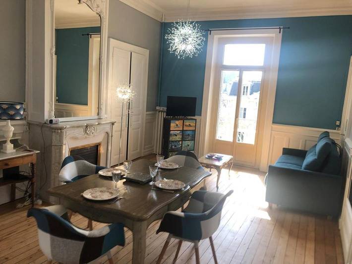 Gîte pour 2 personnes, avec Balcon et Vue dans Casino Grand Cercle - 2