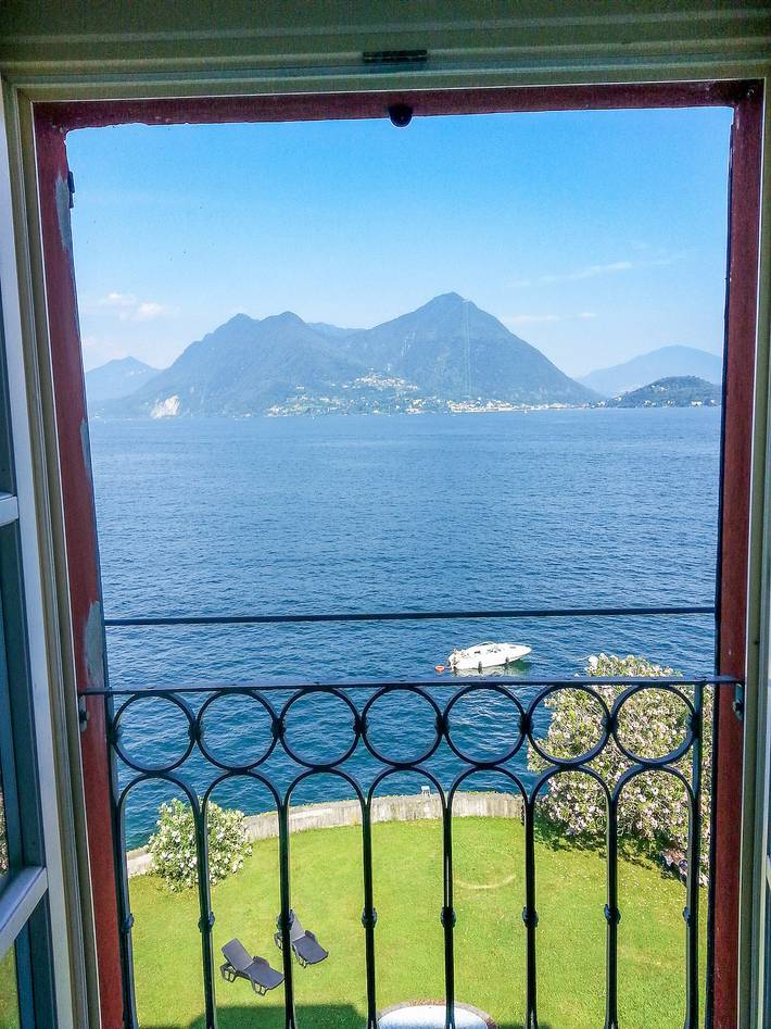 Ferienwohnung für 6 Personen, mit Garten und Seeblick sowie Ausblick in Lago Maggiore (Piemont)