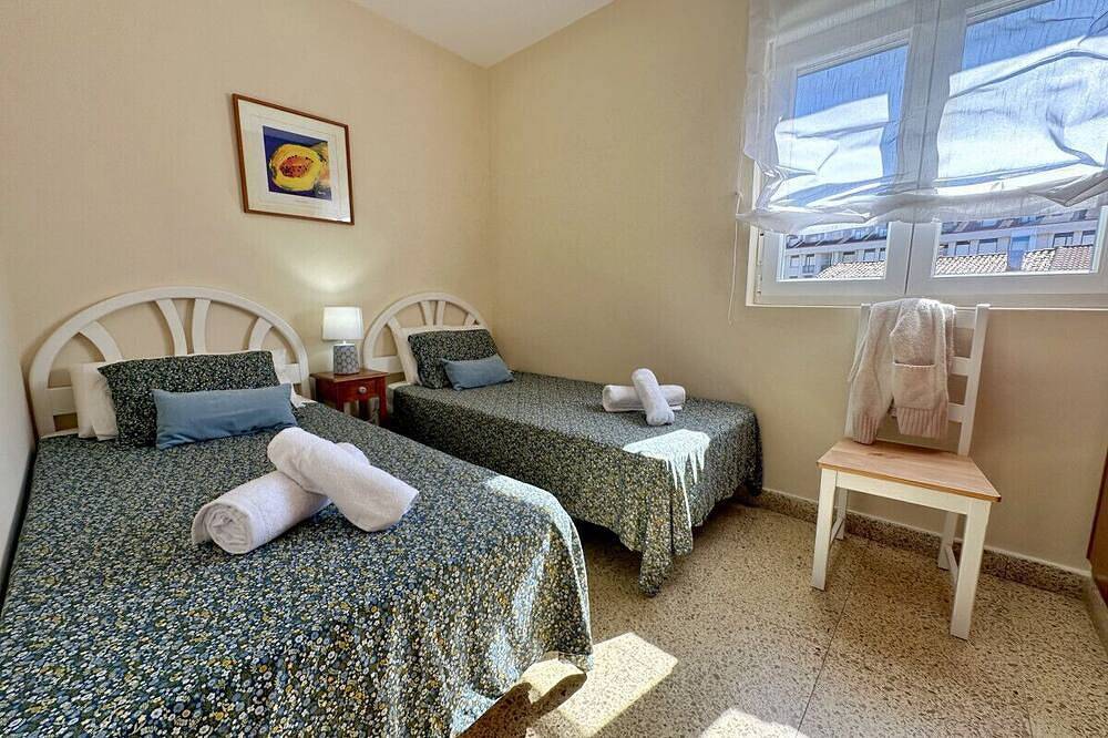 Ganze Wohnung, Apto con Jardín y Barbacoa - Los Girasoles 6806 in Noja, Kantabrische Küste