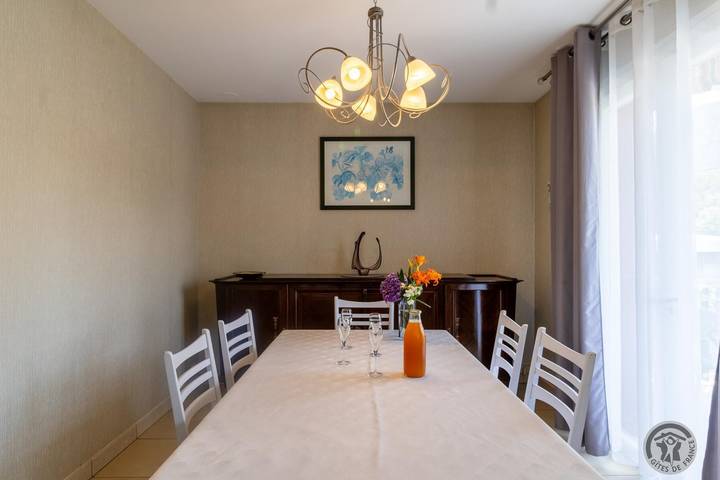 Gîte pour 4 personnes, avec balcon à Tarascon-sur-Ariège - 3