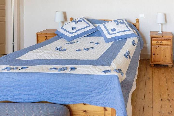 Gîte pour 12 personnes, avec jacuzzi ainsi que jardin et piscine à Cézac - 3