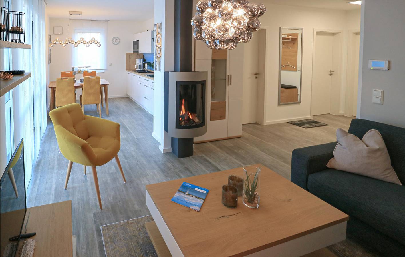 Ganze Ferienwohnung, Gemütliches Apartment am Strand mit WiFi und Parkplatz in Rechlin, Müritz