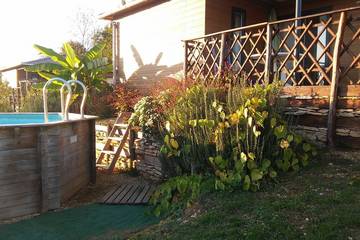 Maison de campagne pour 6 personnes, avec jardin et balcon à Aubas