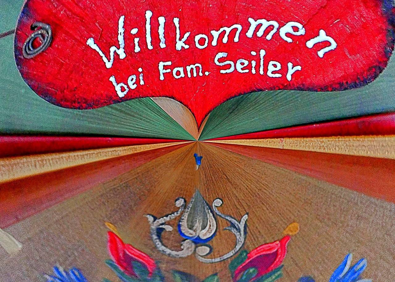 Ganze Wohnung, Landhaus Seiler - Ferienwohnung '75qm' mit Balkon und Wi-Fi in Kniebis, Freudenstadt