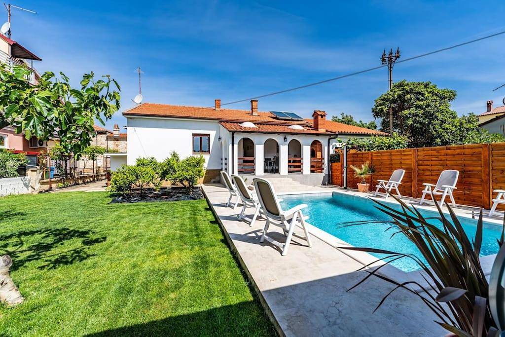 Three-Bedroom Villa in Fazana, Südküste Istrien