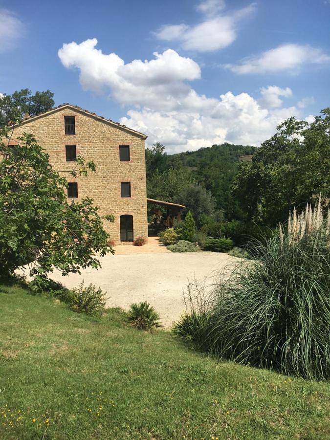 Ferienwohnung für 3 Personen, mit Terrasse und Garten sowie Pool und Ausblick in Penna San Giovanni - 3