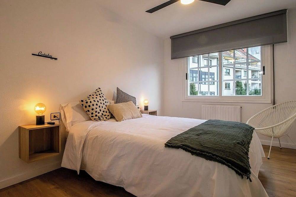 Entire apartment, 10 minutes from the beach! 10 minutes walk to the center.bright and quiet. in Pontevedra City, Rías Baixas