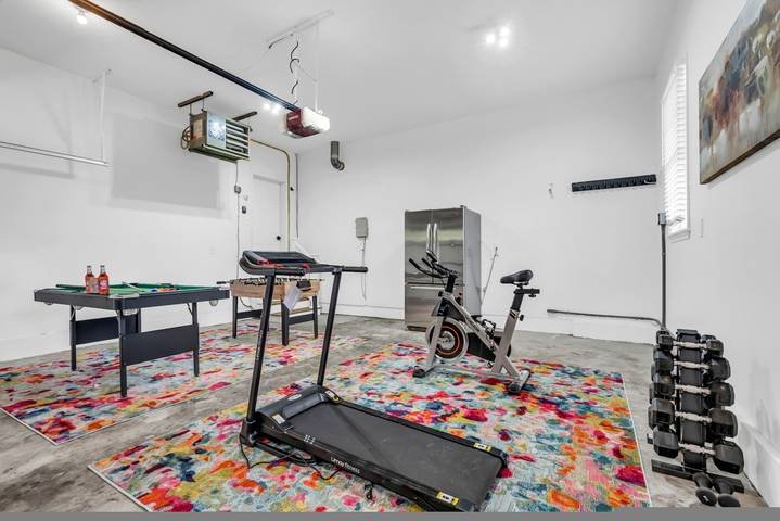 Chalet para 16 personas, con jardín además de terraza y piscina, Familias con niños - 1