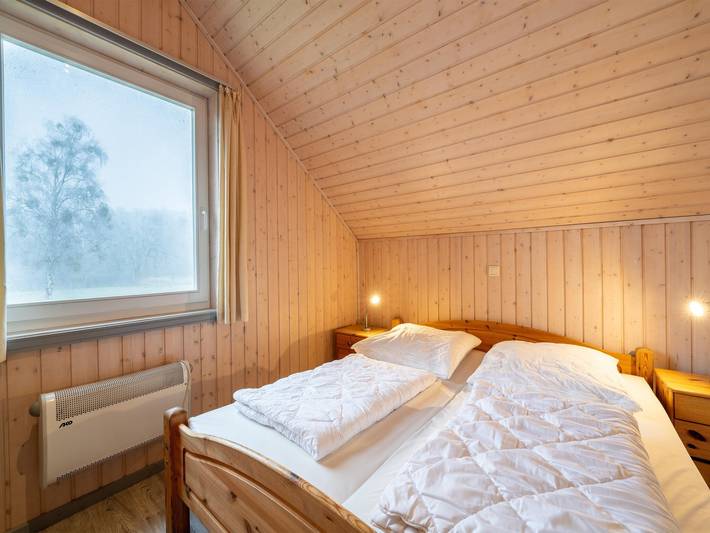 Ferienhaus für 8 Personen, mit Terrasse und Sauna sowie Pool, mit Haustier an der Müritz