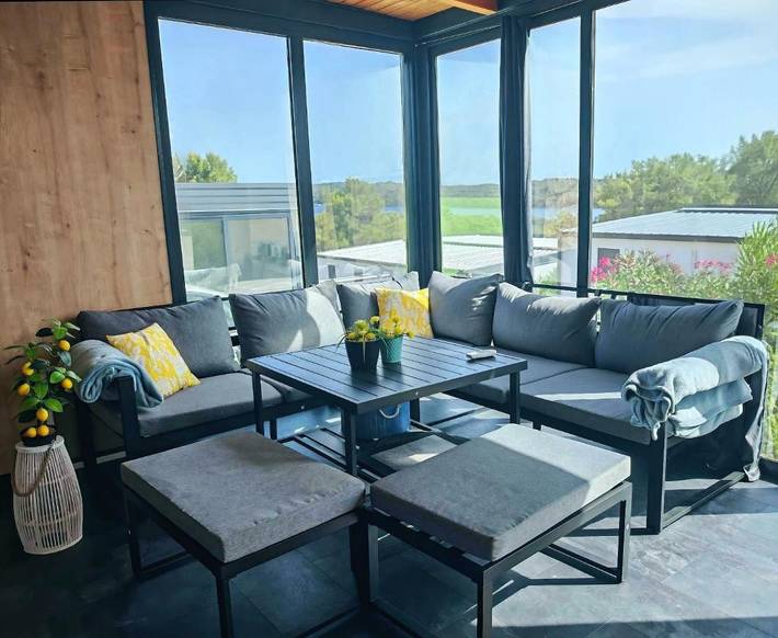 Camping für 5 Personen, mit Terrasse und Ausblick, mit Haustier auf Lošinj