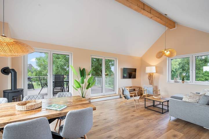 Ferienwohnung für 5 Personen, mit Garten und Balkon in Guderhandviertel