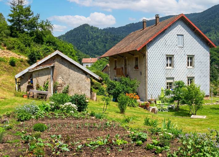Gîte pour 9 personnes, avec Jardin dans Auxelles-Haut