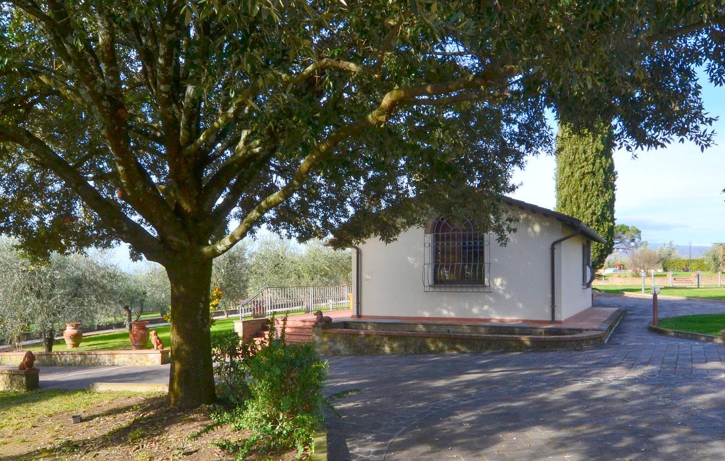 Cosy 150sqm Apartment: Park, Garden, Pool, WiFi in Arezzo, Arezzo Province