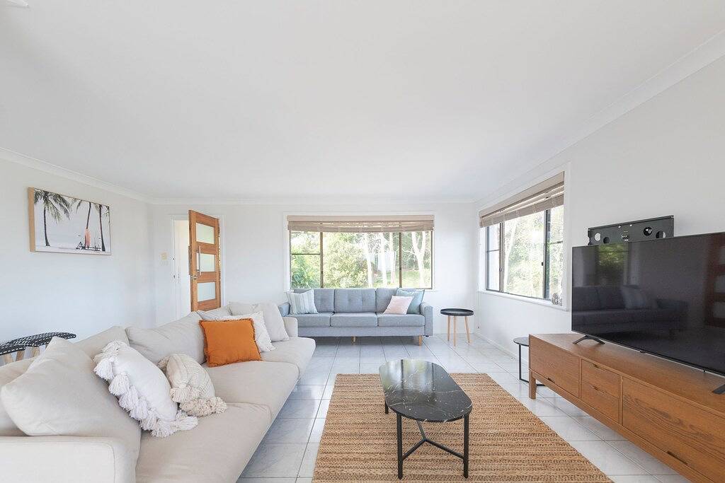 Pretty Coastal Home with Magnificent Ocean Views! in Forster, New South Wales