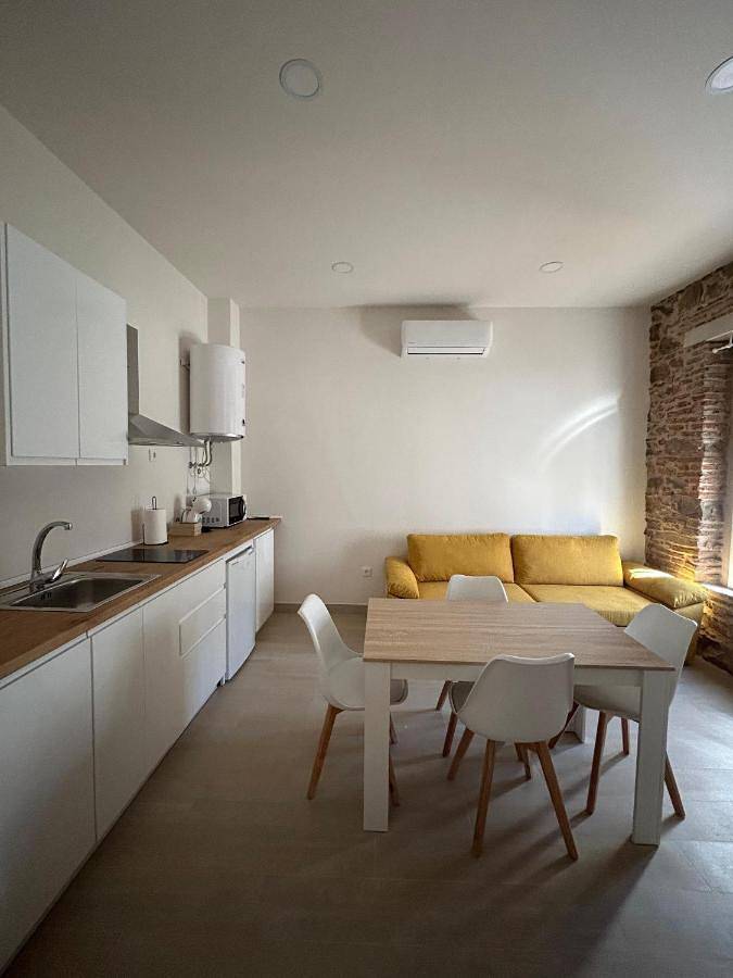 Apartamento de vacaciones para 4 personas, con jardín y terraza, Se admiten mascotas - 1