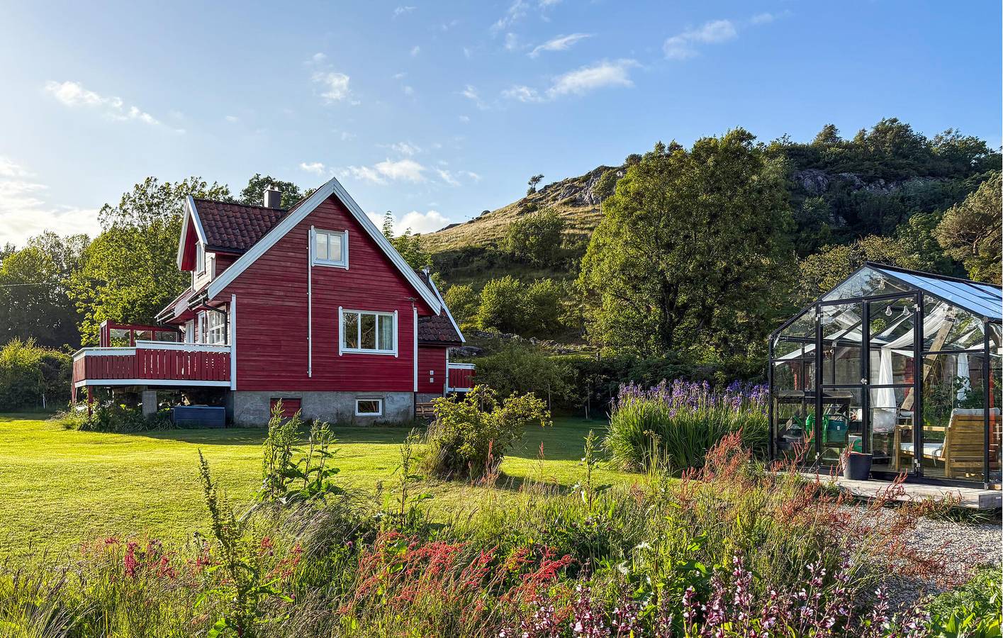 Ferienhaus für 5 Personen mit Terrasse in Rennesøy
