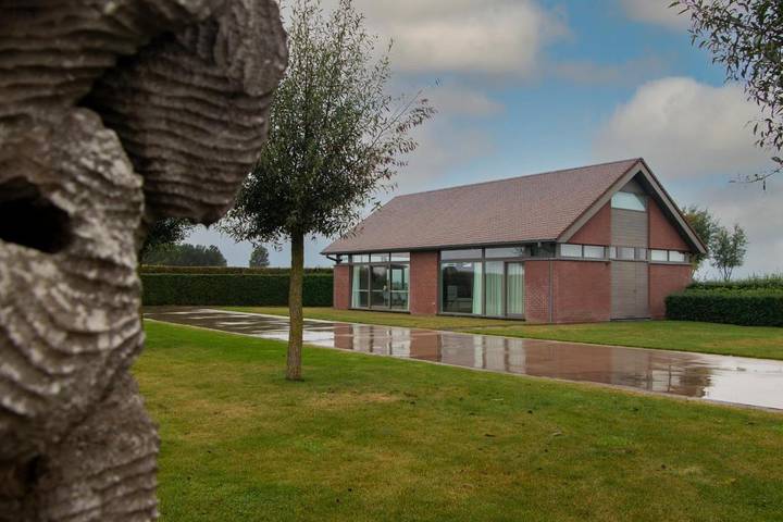 Location de vacances pour 8 personnes, avec jardin et vue à Furnes - 4