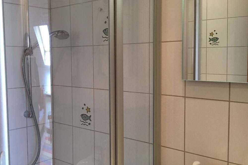 Ganze Wohnung, Fewo In de goldisch Luft(3) mit 2 Schlafz. u. 2 Duschbädern in Gau-Algesheim in Gau-Algesheim, Landkreis Mainz-Bingen
