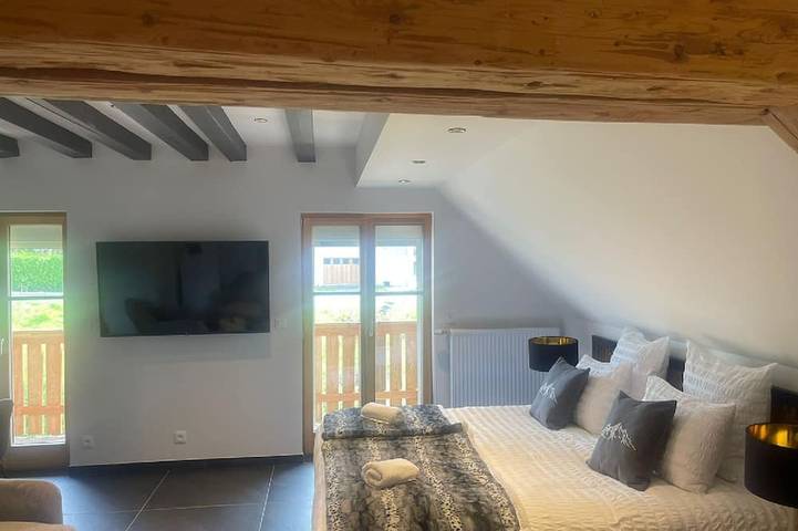 Luxury residence in Métabief, suites, apartments, private spa and sauna in Mouthe-Lac et Mont d’Or, Jura Francais