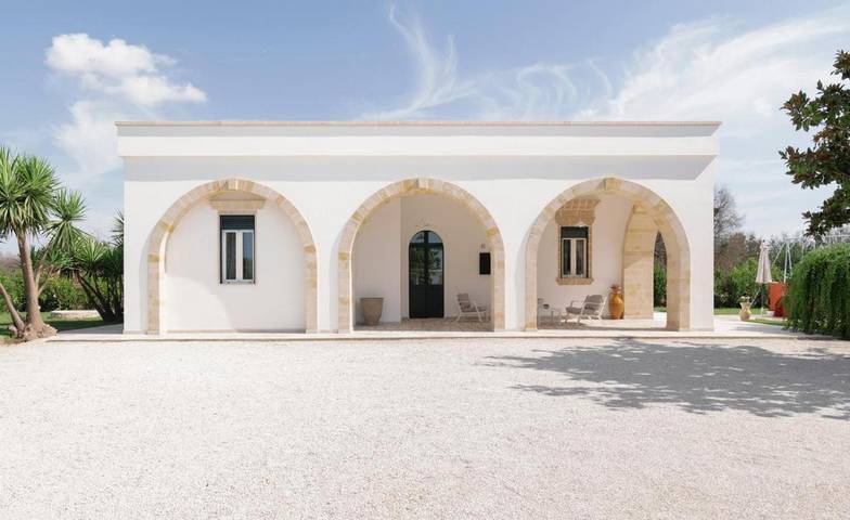 Location de vacances pour 2 personnes, avec vue ainsi que piscine et jardin à Francavilla Fontana - 4