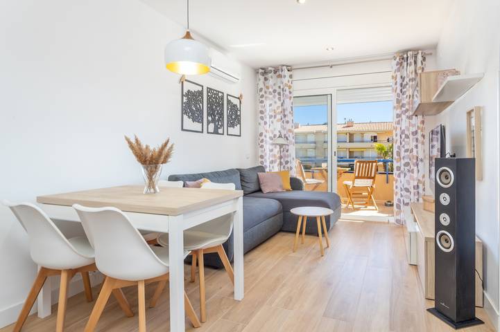 Apartamento entero, Apartamento 'Apartamento Tamarindos 500' situado a 200 m de la playa in Els Griells, Costa Brava