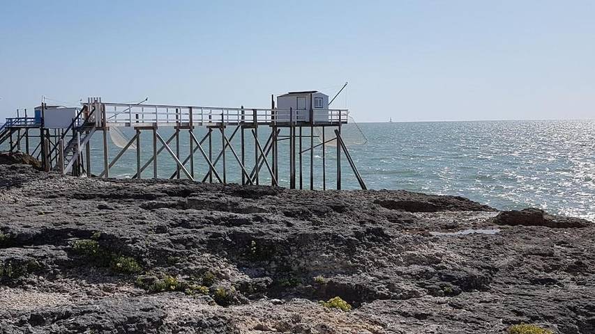 Location de vacances pour 6 personnes, avec vue et jardin à Médis - 3