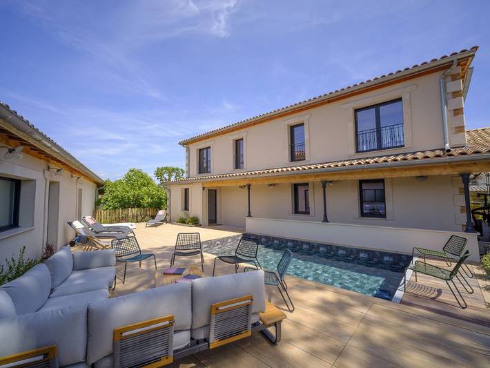 Chambre d’hôte pour 4 personnes, avec jacuzzi ainsi que jardin et piscine en Gironde