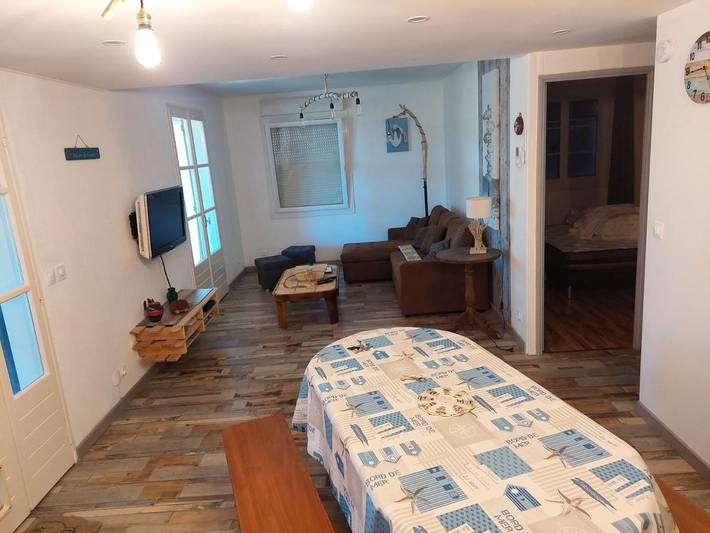 Location de vacances pour 6 personnes, avec jardin à Chaillevette - 2