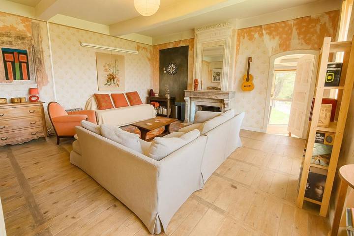 Location de vacances pour 5 personnes, avec terrasse et jardin à Nestier - 2