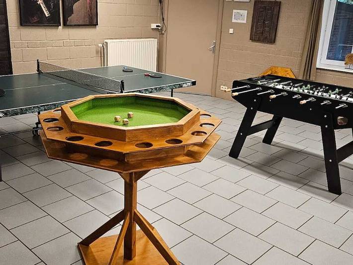 Maison de vacances pour 60 personnes avec terrasse in Teuven, Fourons